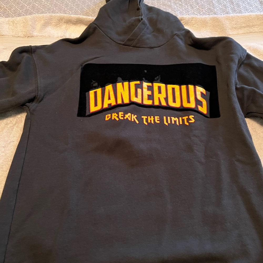 Zara boys brand new sweater size 10